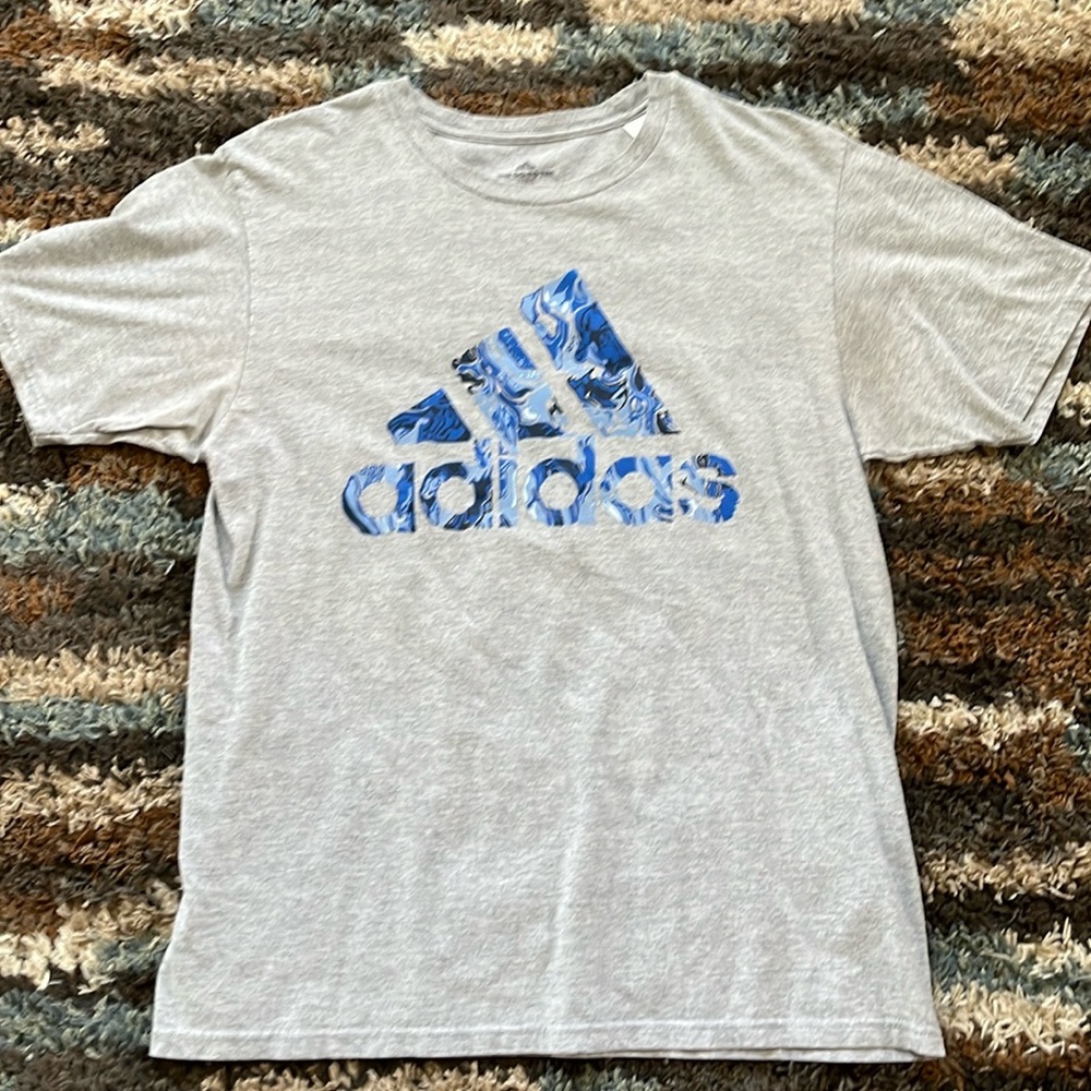 Men’s Large adidas Athletic Shirt